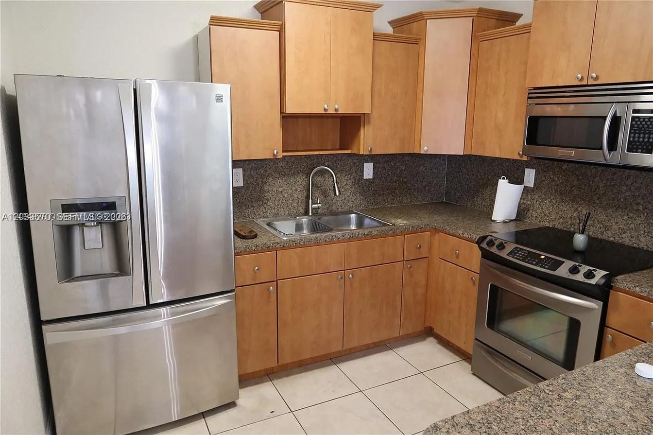 5401 SW 2nd Street — photo 5