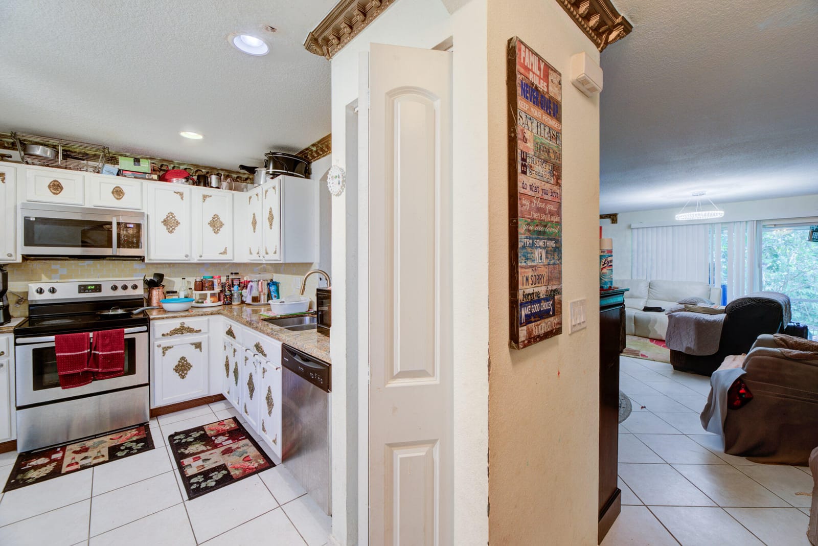 7118 Hawks Nest Terrace 7118, Riviera Beach, FL 33407 photo 12