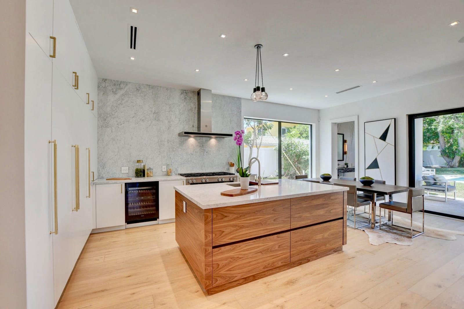 855 NW 4th Avenue — photo 5
