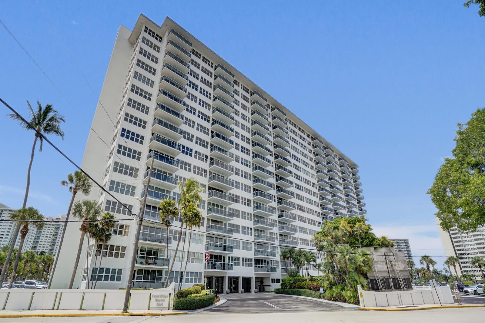3300 NE 36th Street 1621, Fort Lauderdale, FL 33308 photo 2