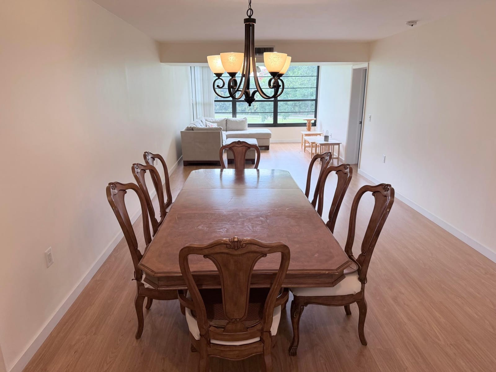 1514 Whitehall Drive 206 — photo 6
