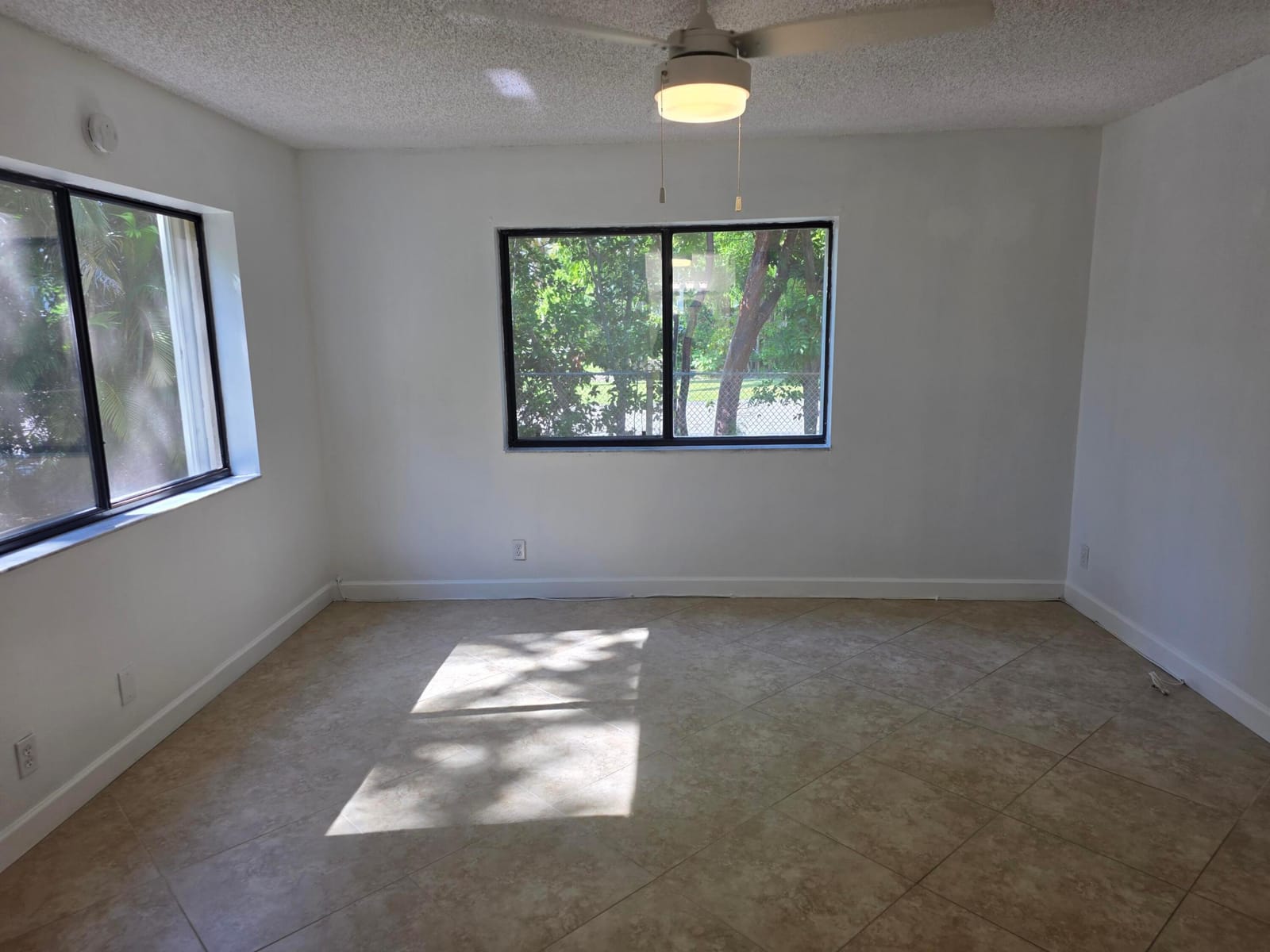 170 SE 7th Street SE 301 — photo 11