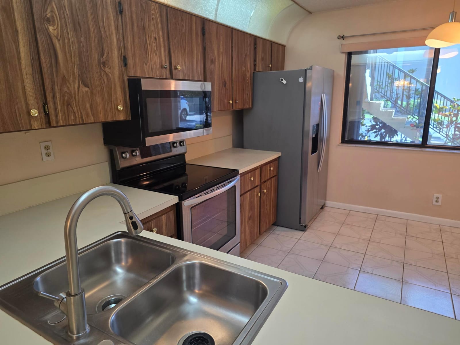 170 SE 7th Street SE 301 — photo 7