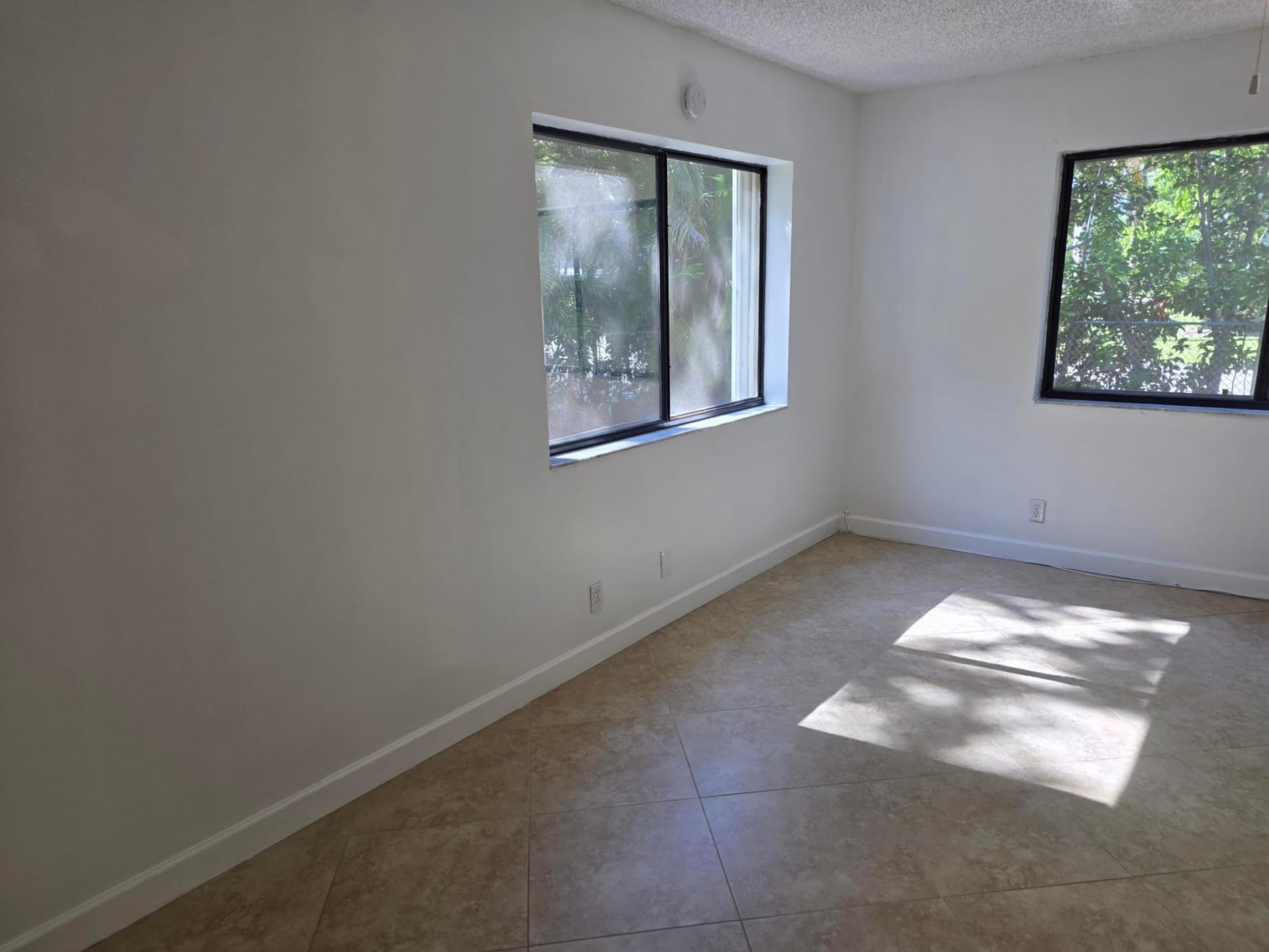 170 SE 7th Street SE 301 — photo 9
