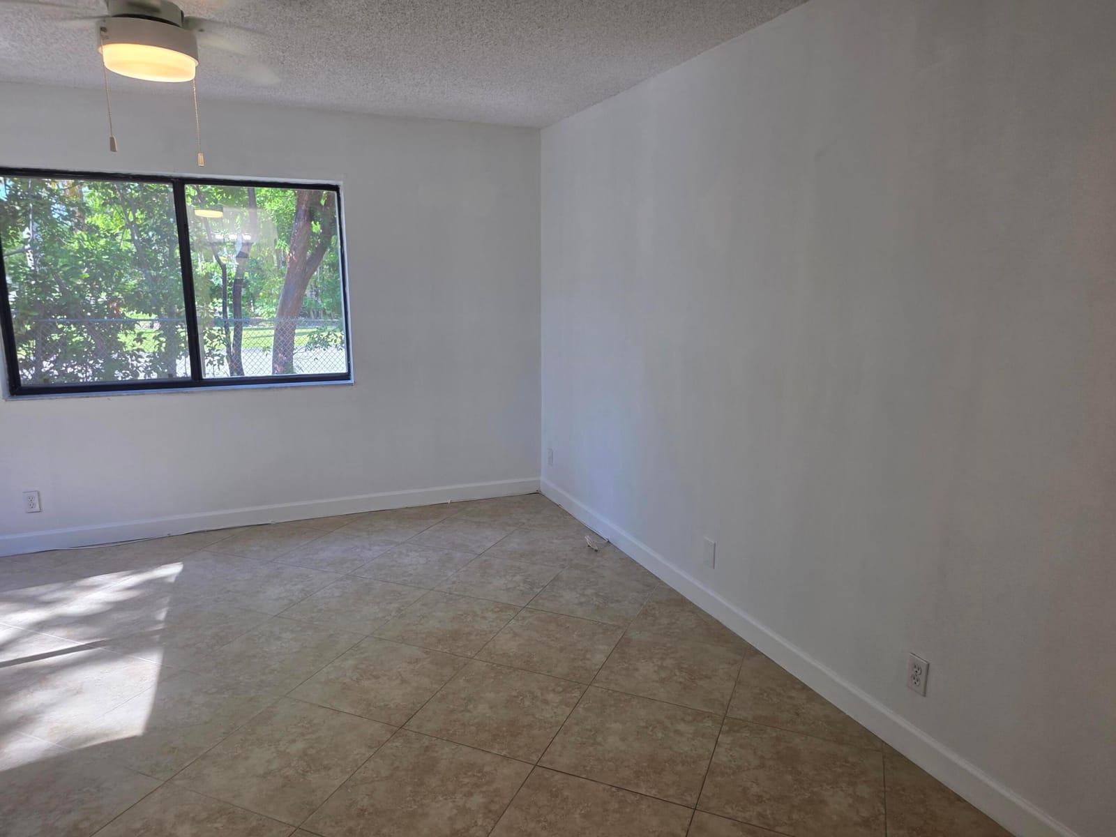 170 SE 7th Street SE 301 — photo 10