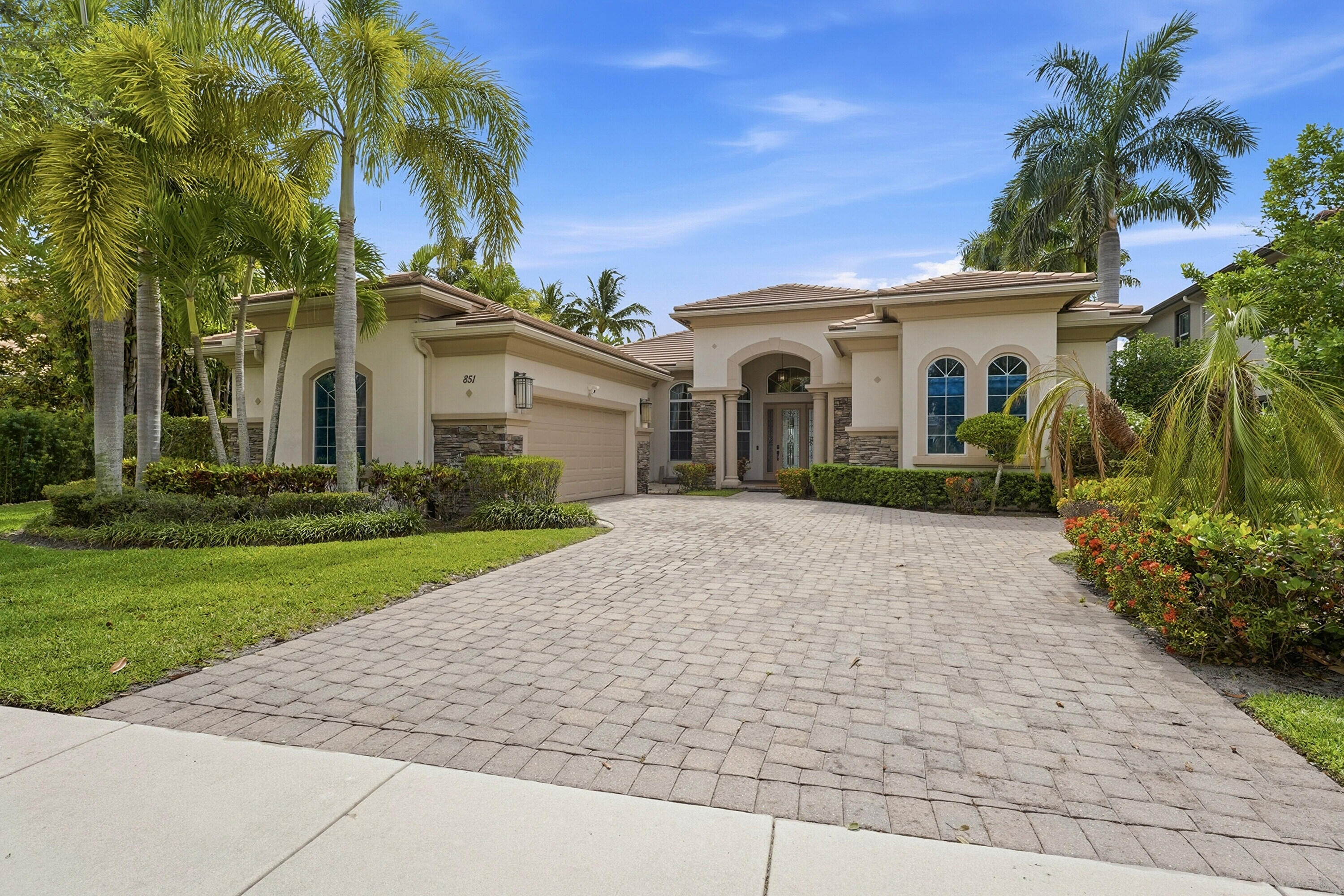 851 Edgebrook Lane, West Palm Beach, FL 33411, West Palm Beach