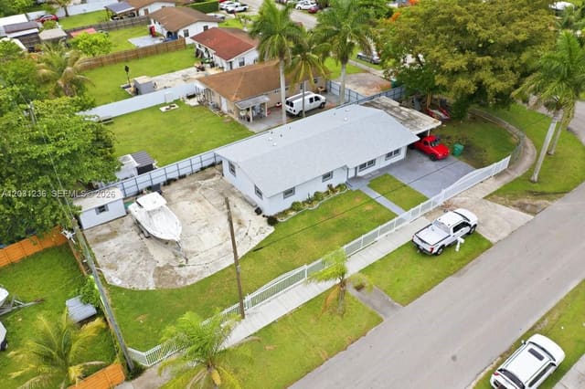 300 SW 8th Avenue, Prosperity Park, Florida City, FL