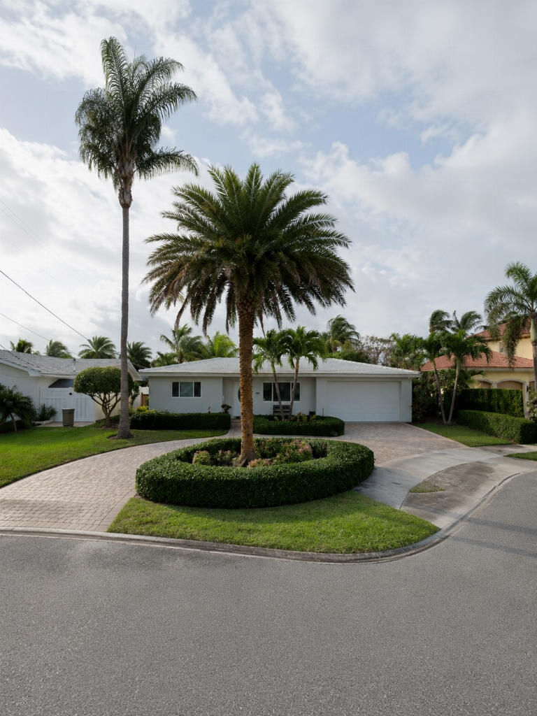 636 Kingfish Road, North Palm Beach, FL 33408, North Palm Beach