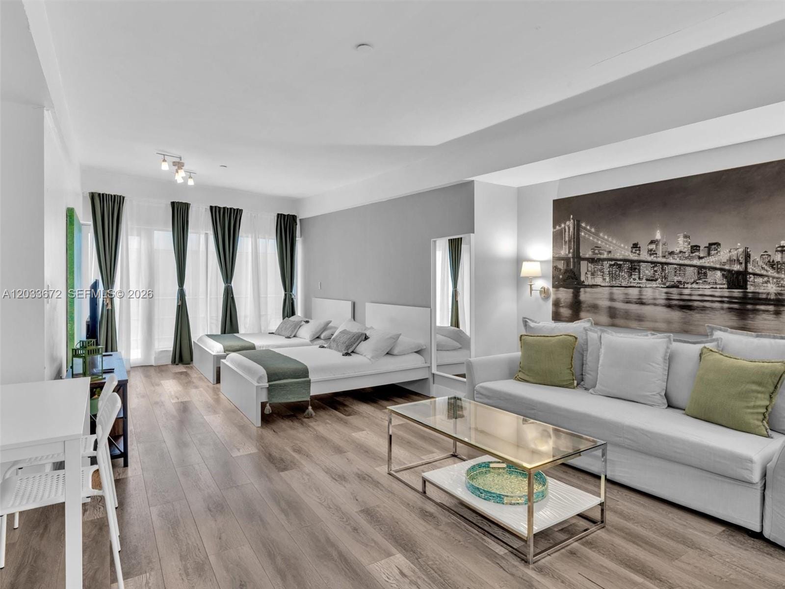 1052 Ocean Drive C203, Miami Beach, FL 33139 photo 2
