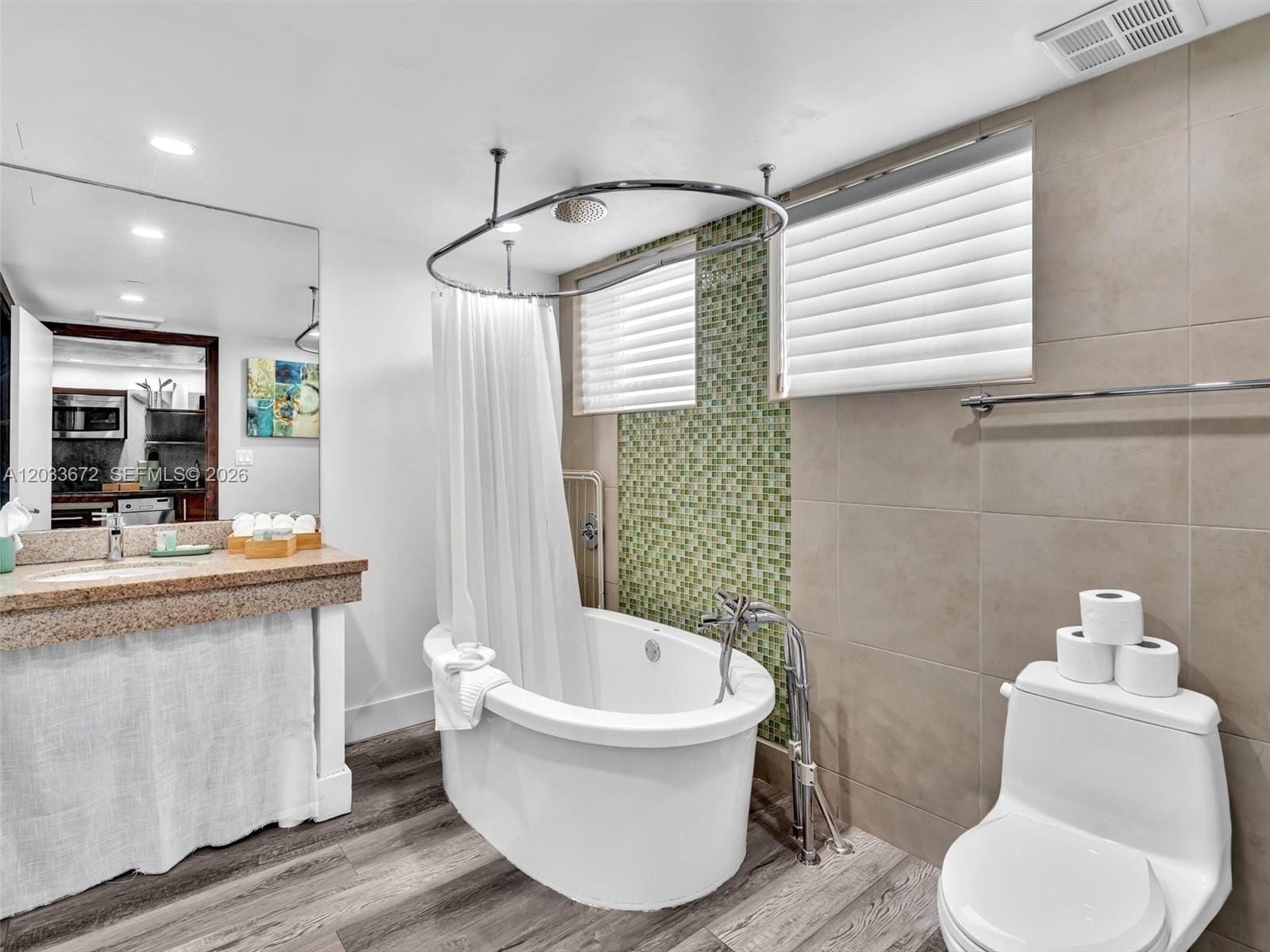 1052 Ocean Drive C203, Miami Beach, FL 33139 photo 21