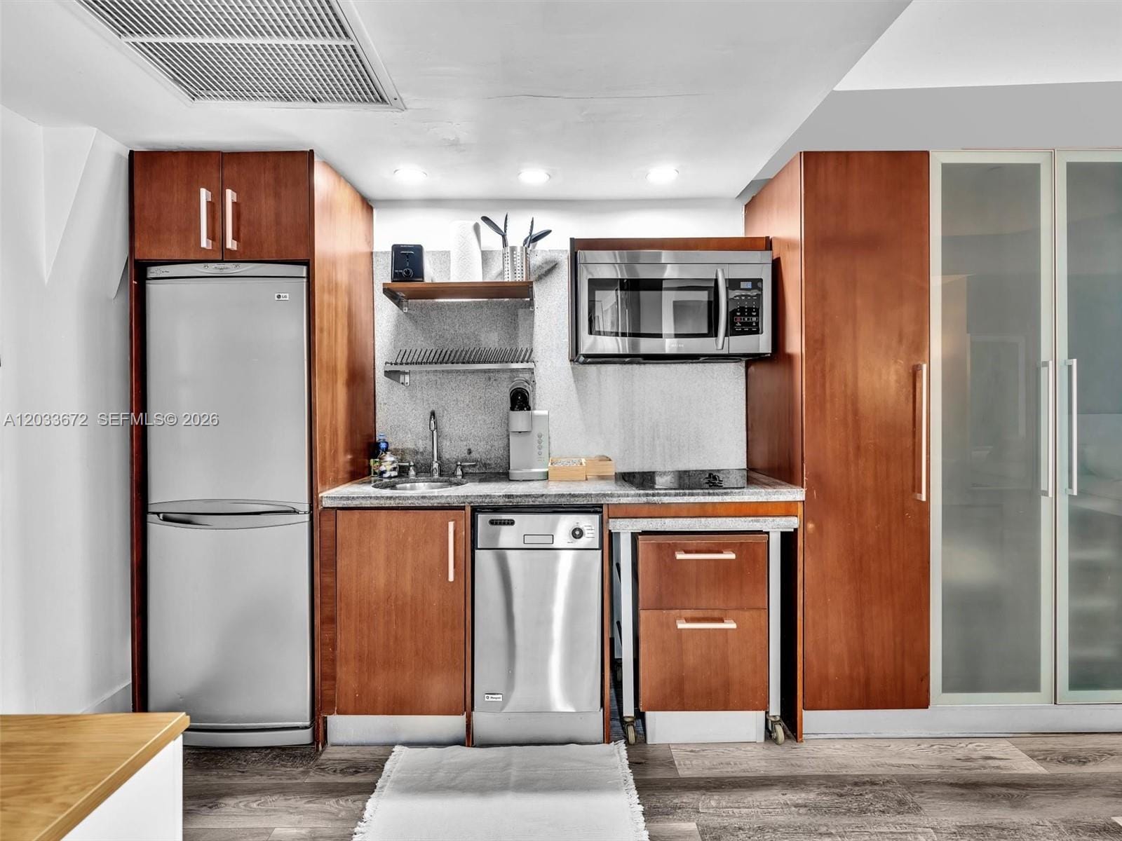 1052 Ocean Drive C203, Miami Beach, FL 33139 photo 8