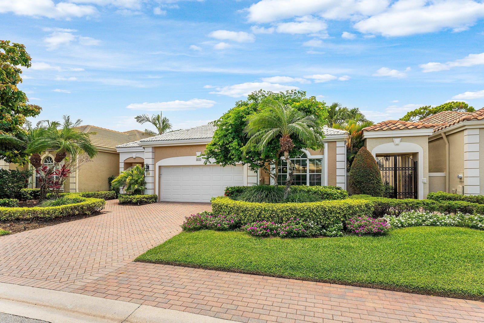 247 Coral Cay Terrace, Palm Beach Gardens, FL 33418 photo 3
