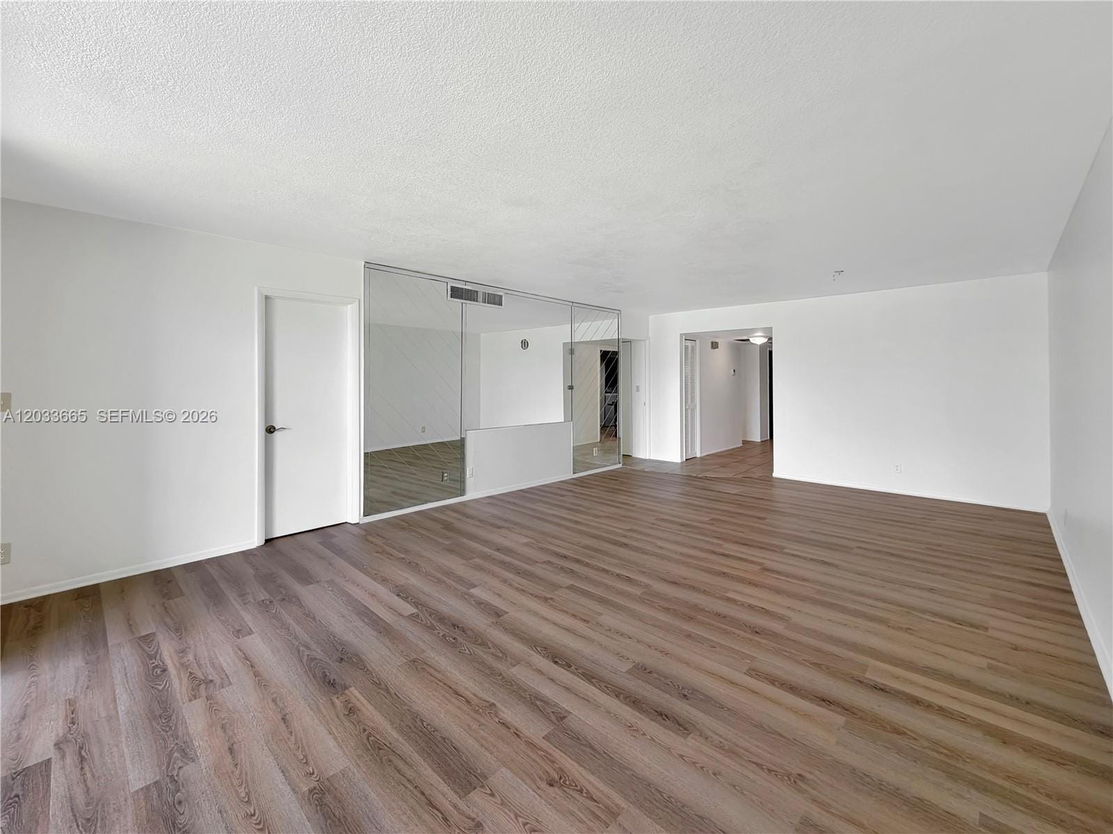 3641 Oaks Clubhouse Drive 201 — photo 11