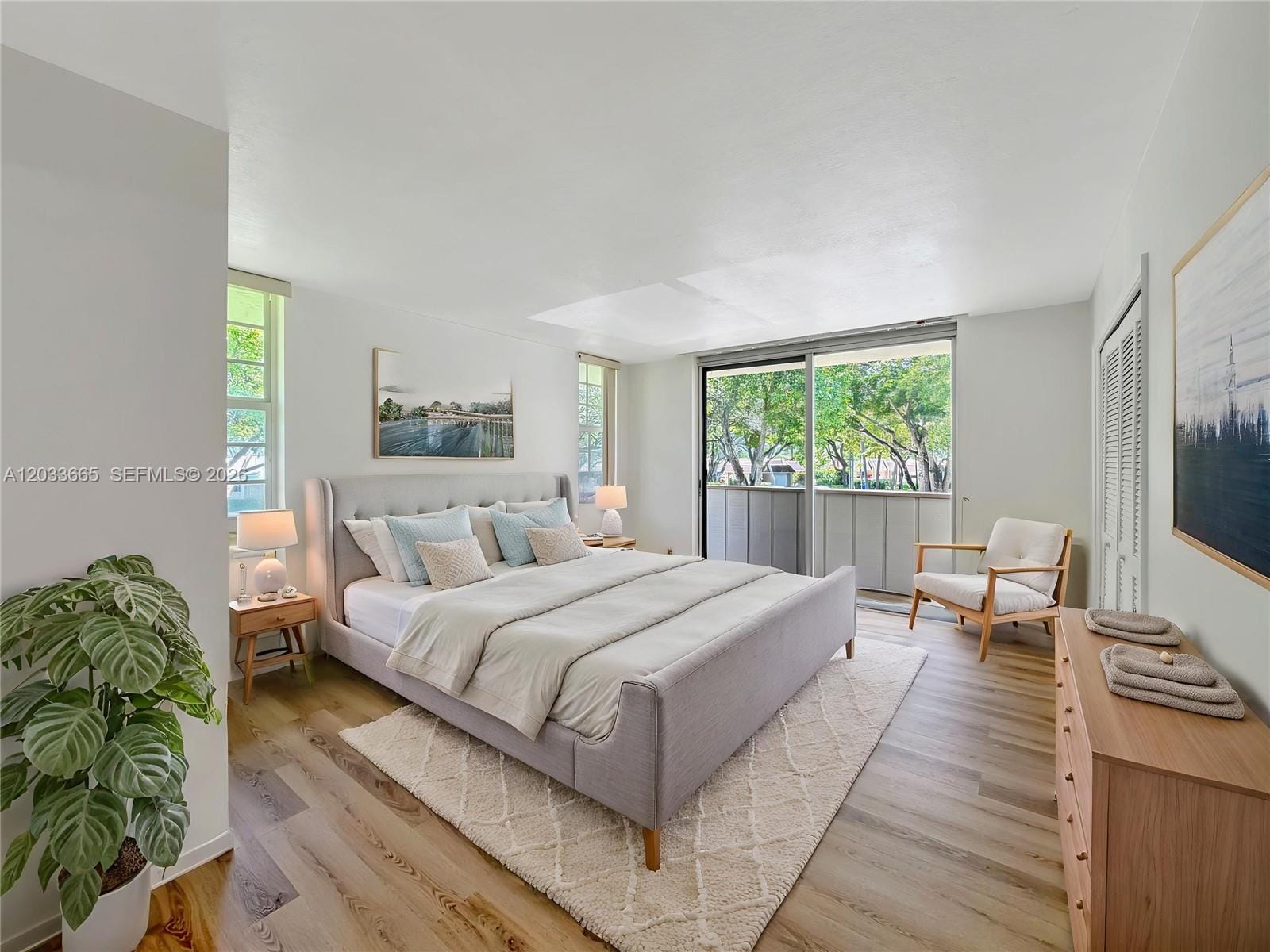 3641 Oaks Clubhouse Drive 201 — photo 4