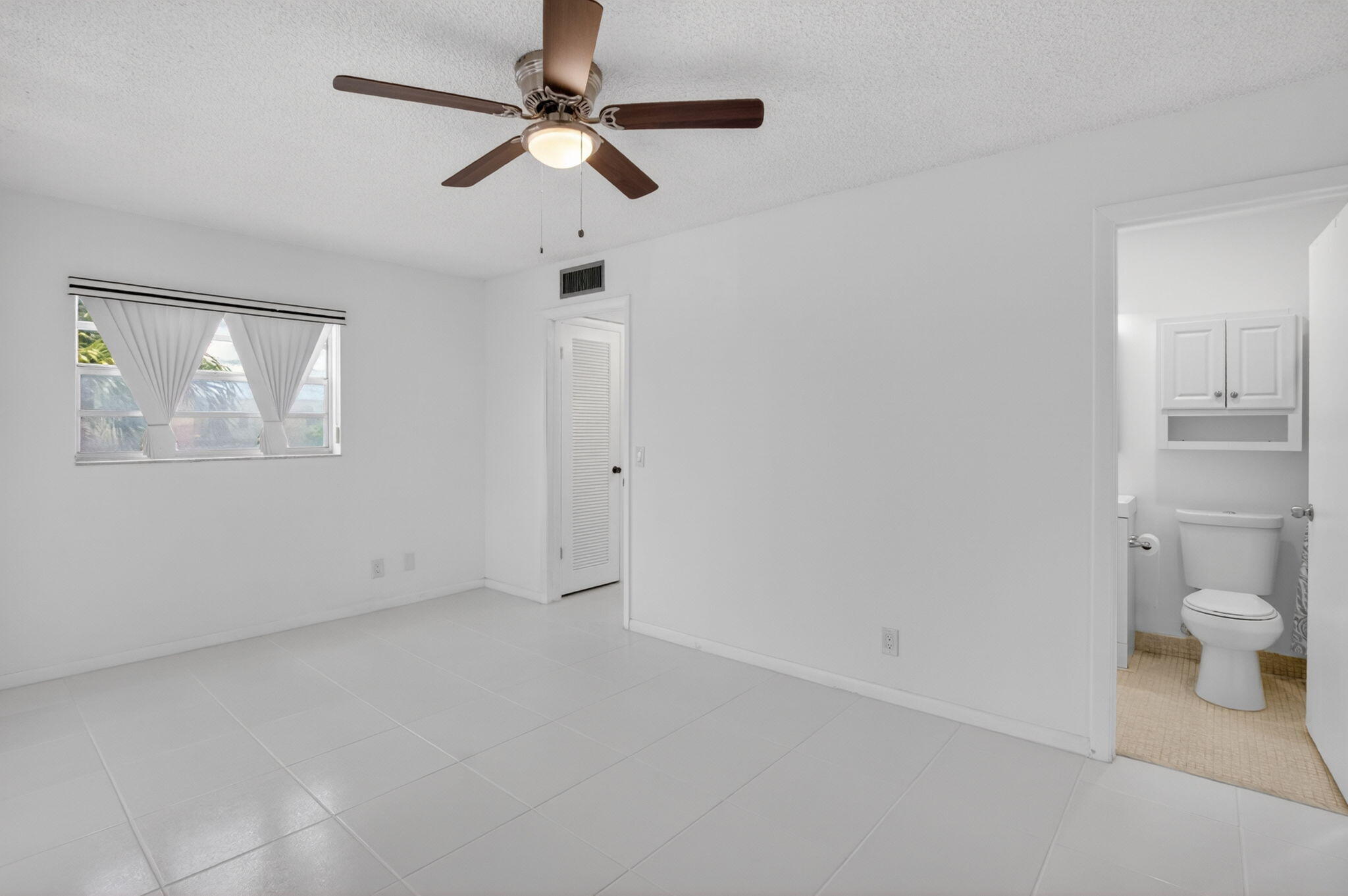 265 Burgundy F, Delray Beach, FL 33484 photo 25