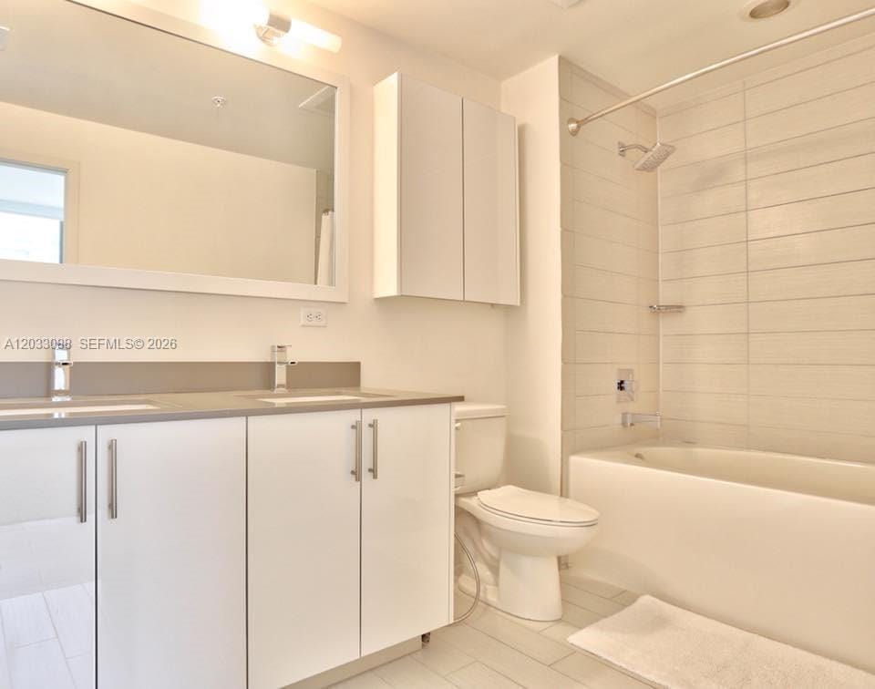 999 SW 1st Avenue 2404 — photo 9