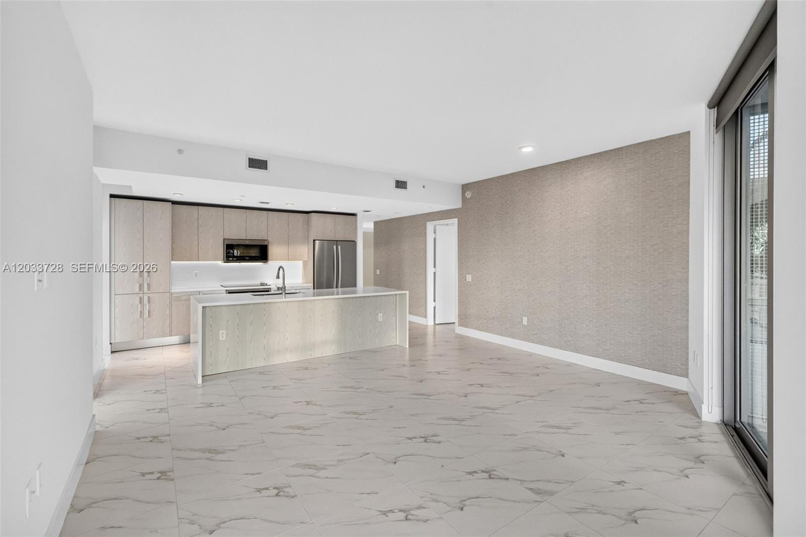 2000 Metropica Way 203, Sunrise, FL 33323 photo 4
