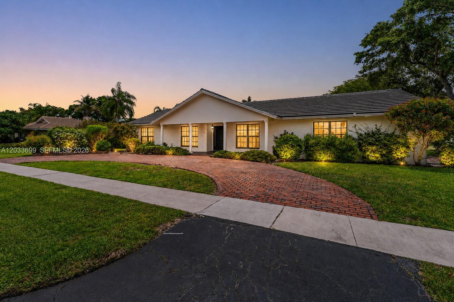 680 El Dorado Parkway, Plantation, FL 33317, Plantation
