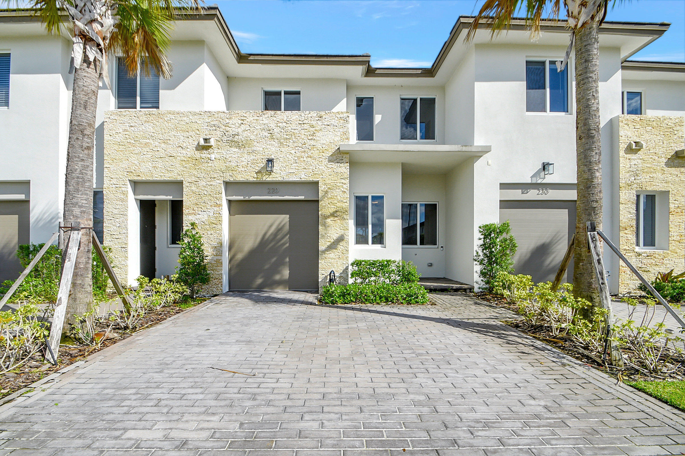 220 Pioneer Way, Royal Palm Beach, FL 33411, Royal Palm Beach