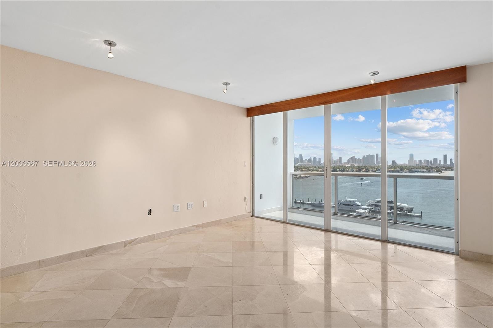 1900 Sunset Harbour Drive 1008, Miami Beach, FL 33139 photo 2