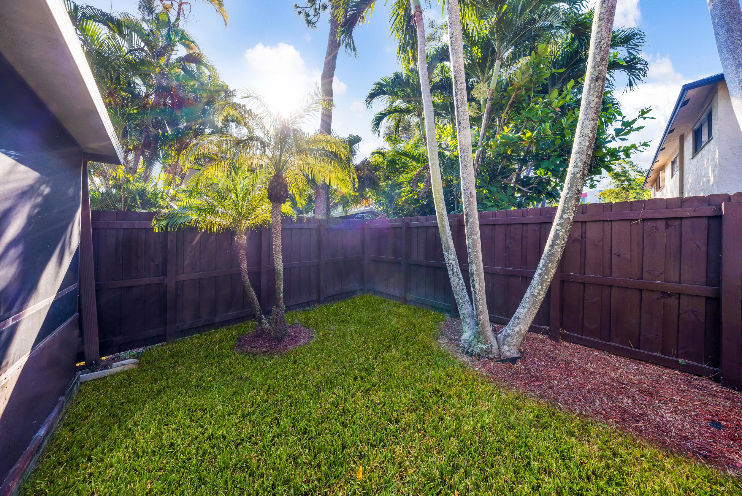 2124 NE 9th Avenue, Wilton Manors, FL 33305, Wilton Manors