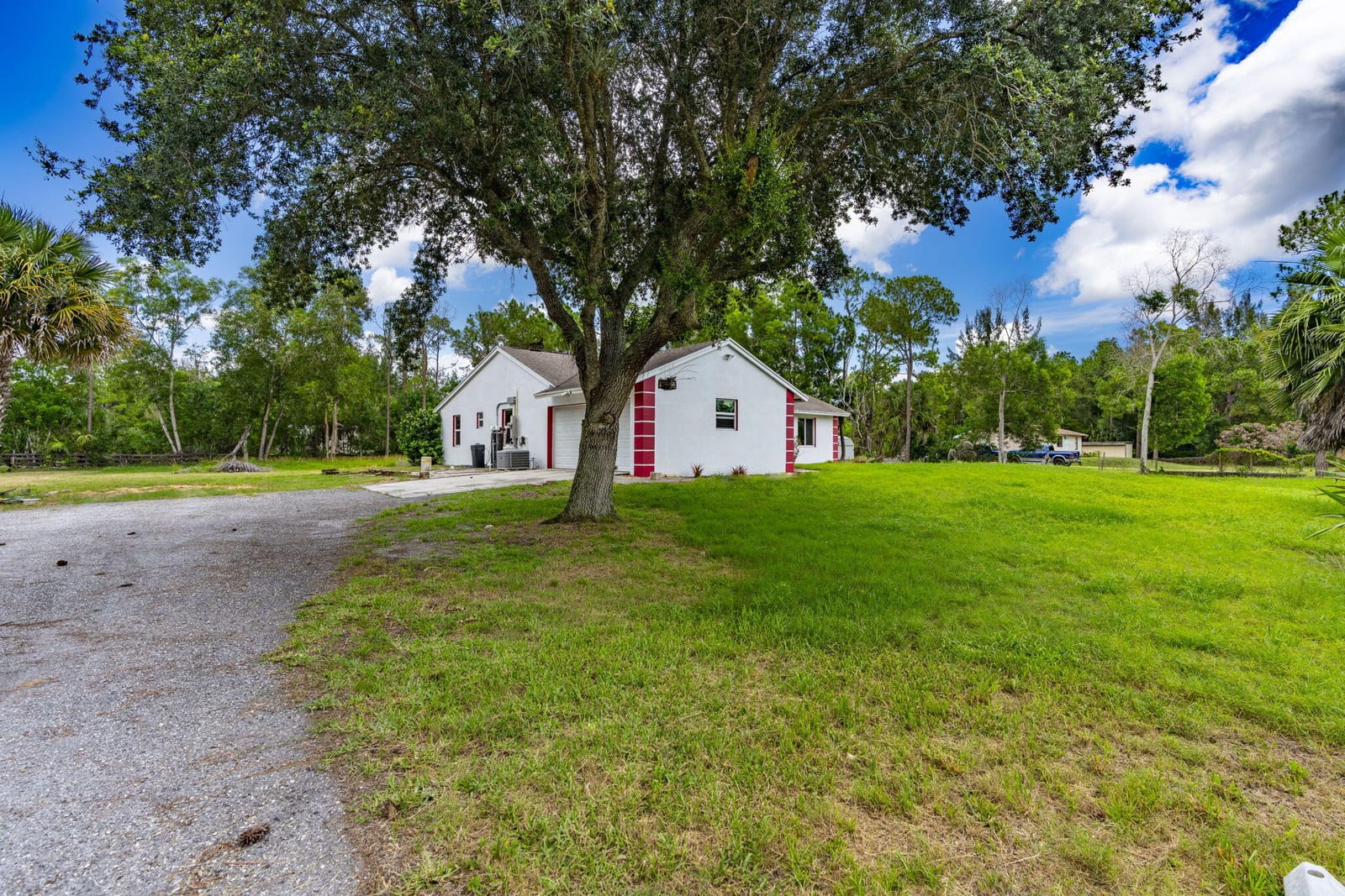 13387 N 68th St Street N, The Acreage, FL 33412 photo 2