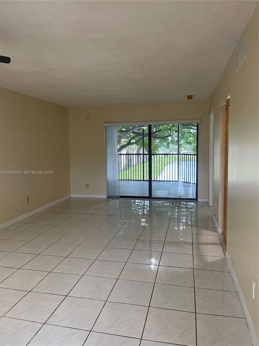 3252 Foxcroft Rd 307 307, Miramar, FL 33025, Miramar