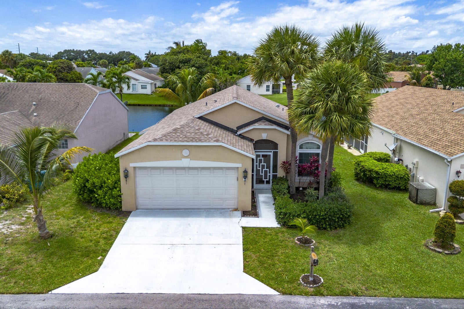 72 Paxford Lane, Boynton Beach, FL 33426 photo 2