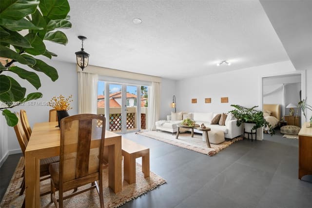 227 Michigan Avenue 304, Miami Beach, FL 33139