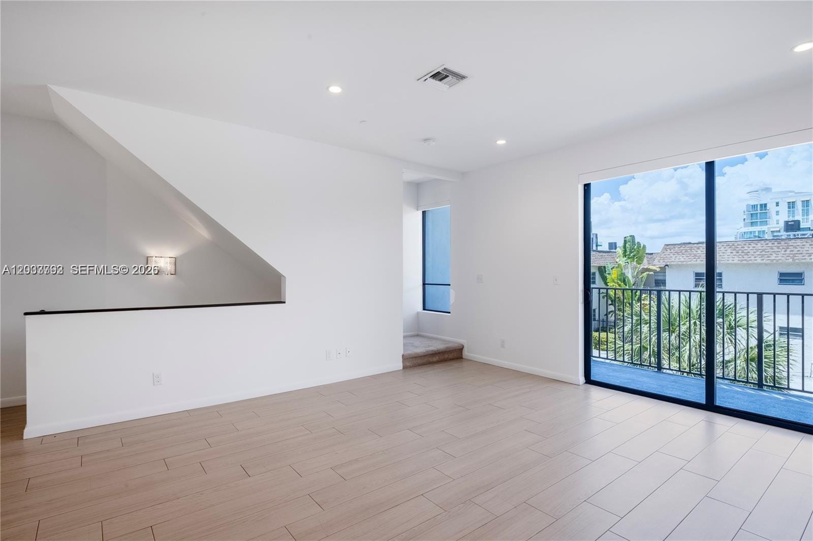 113 NE 6 Street 3615 — photo 11