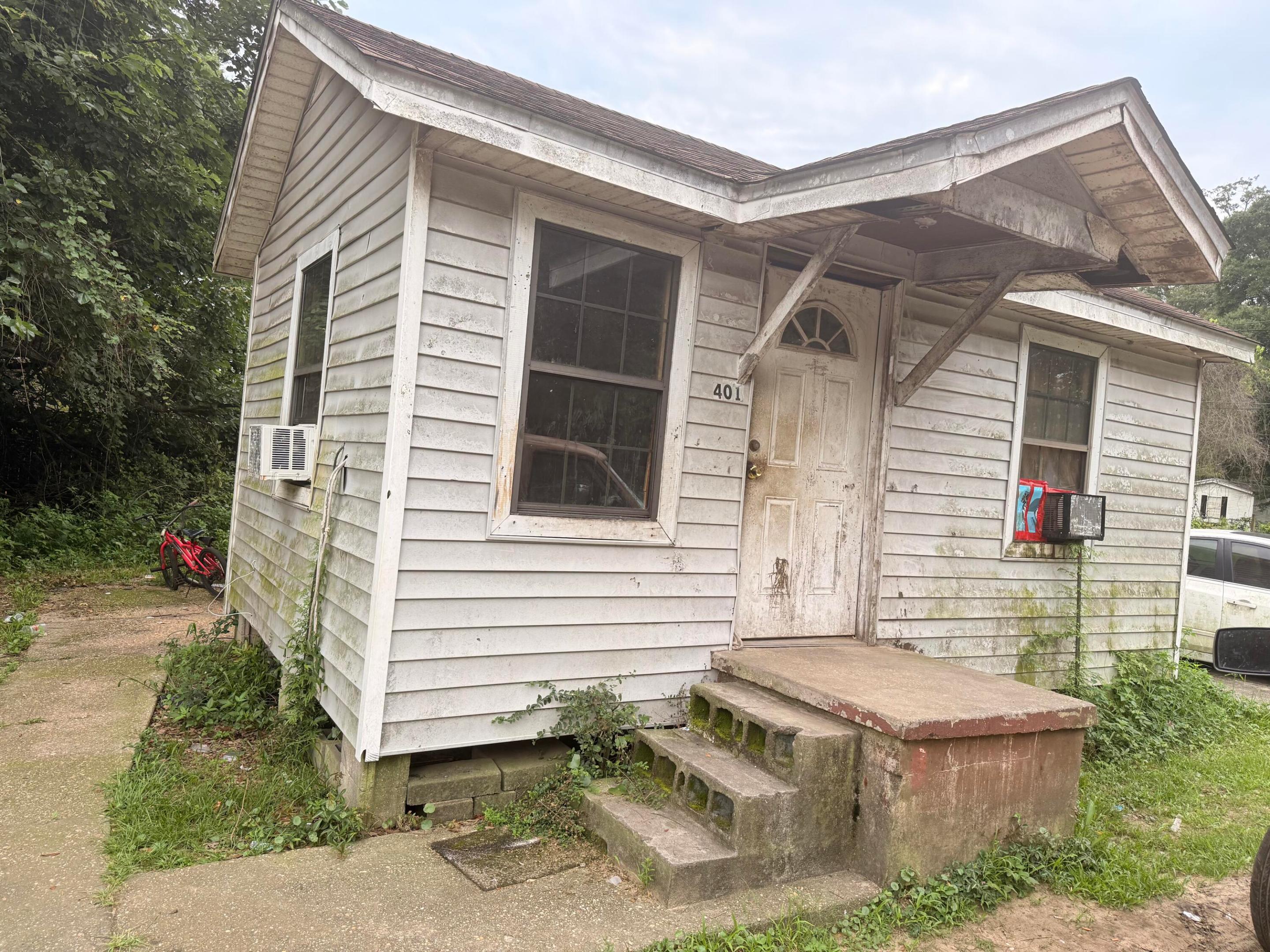 401 Action Street, Pensacola, FL 32514, Pensacola