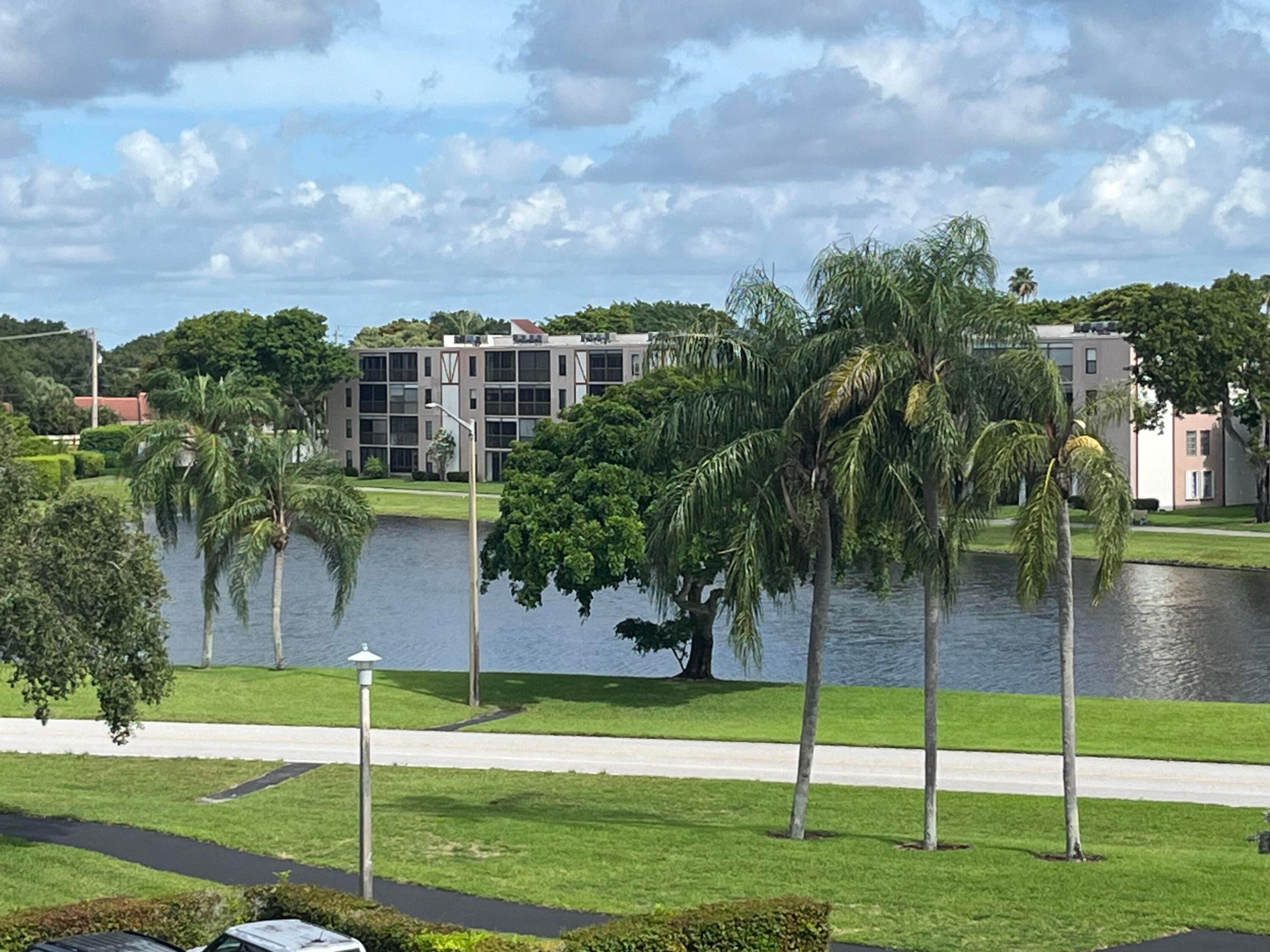 7310 Ashford Place 401, Delray Beach, FL 33446, Delray Beach