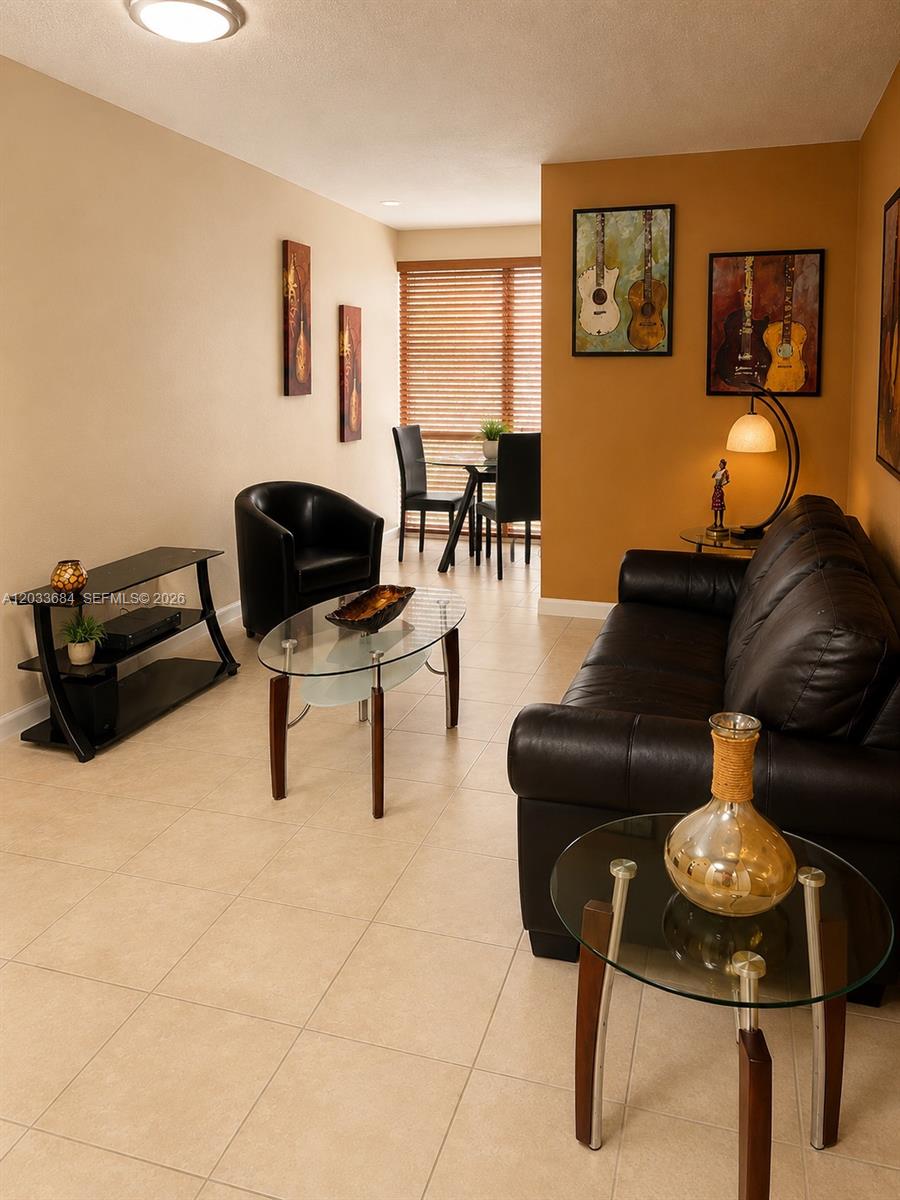 17570 Atlantic Boulevard 306, Sunny Isles Beach, FL 33160, Sunny Isles Beach