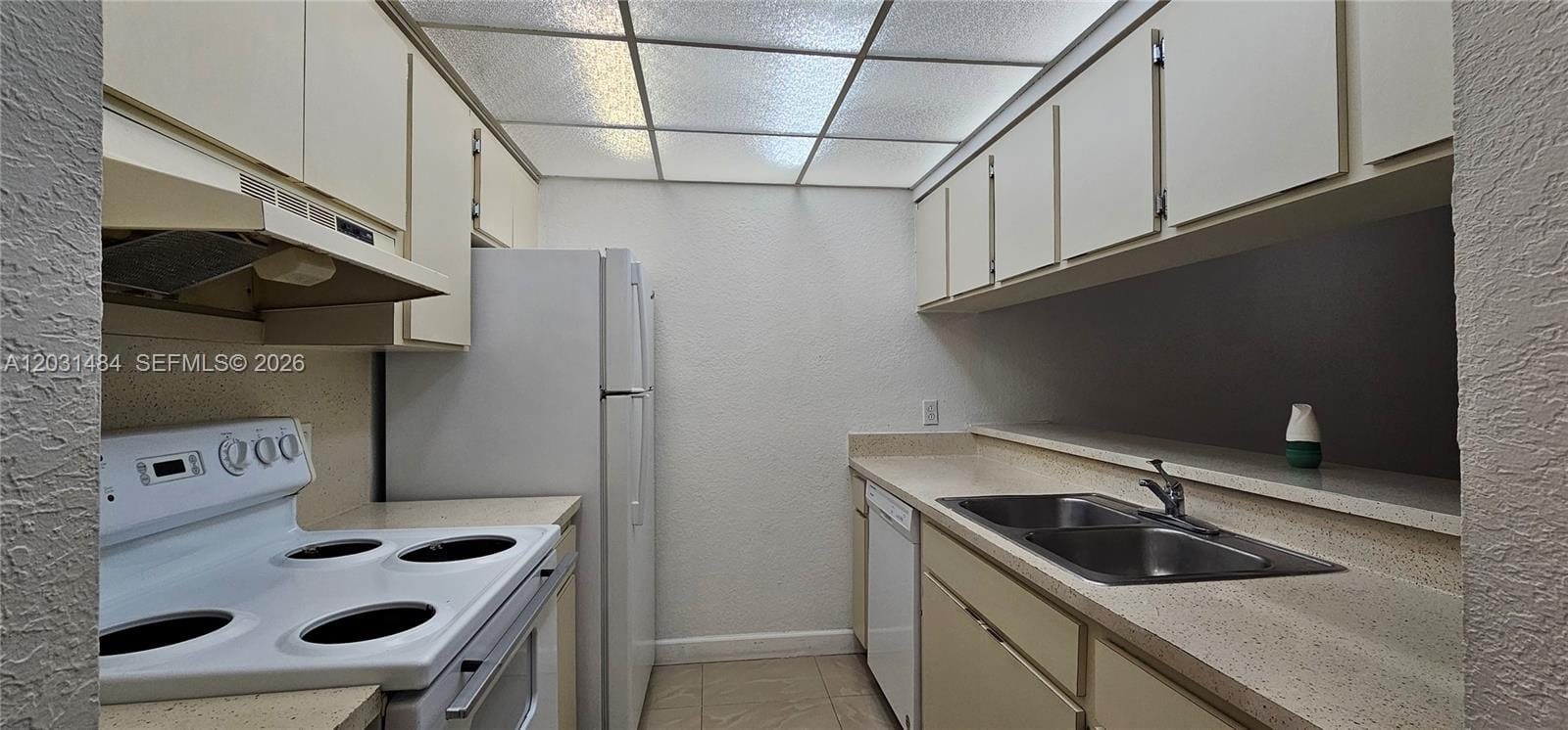 8160 Geneva Way 316, Miami, FL 33166 photo 24