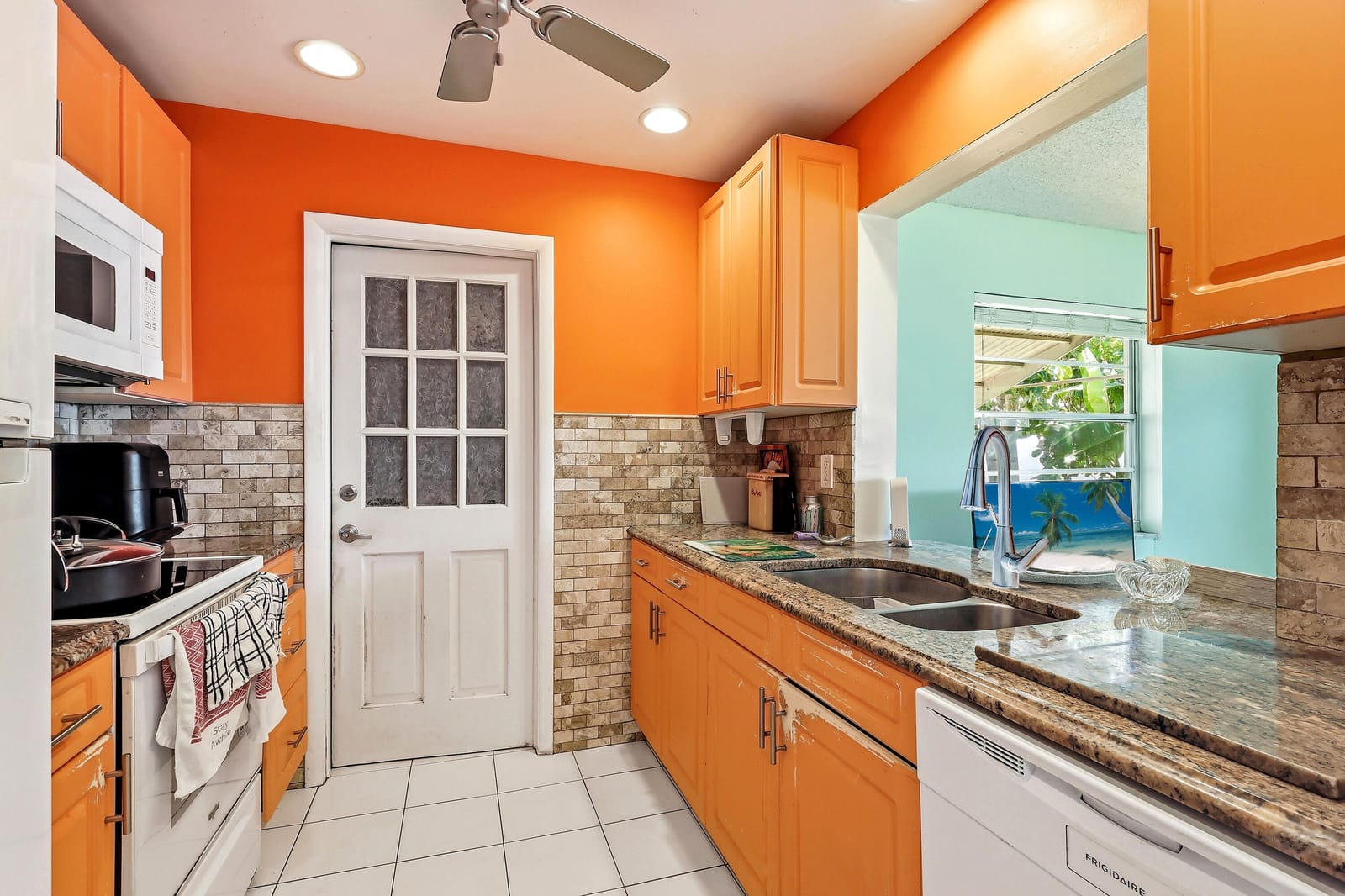 712 SW 18th Street — photo 8