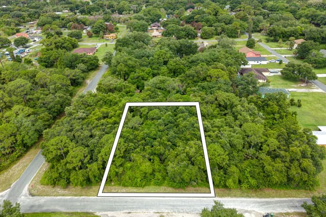 47 N St, Fort Pierce, FL 34946