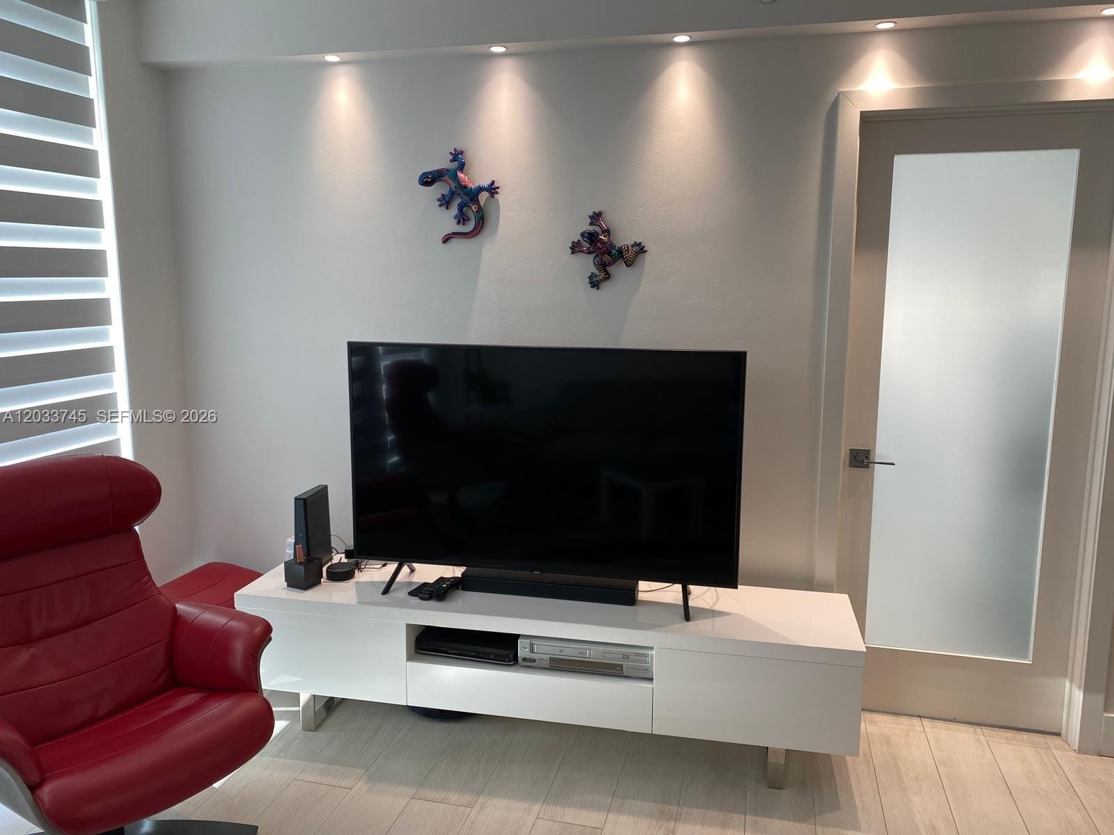 5601 Collins Avenue 622, Miami Beach, FL 33140 photo 2