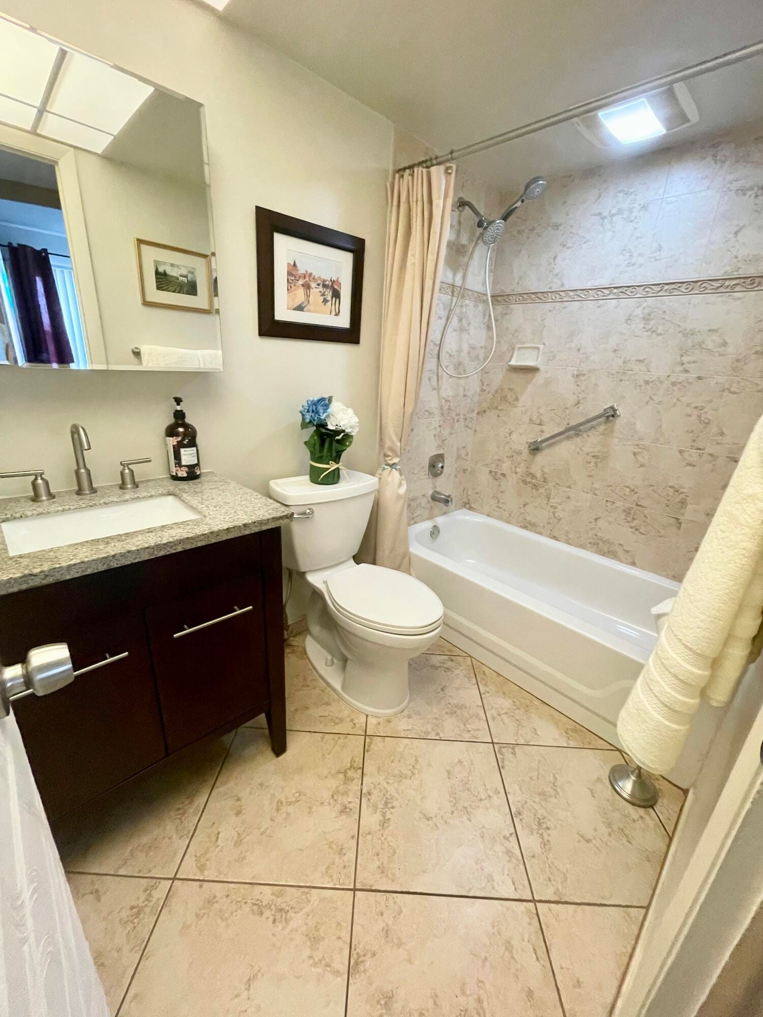 9370 Sunrise Lakes Boulevard 304, Sunrise, FL 33322 photo 18