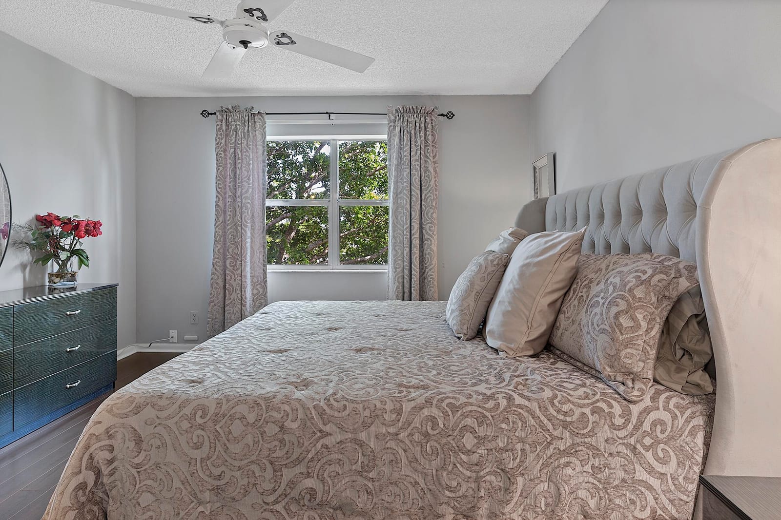 9370 Sunrise Lakes Boulevard 304, Sunrise, FL 33322 photo 25