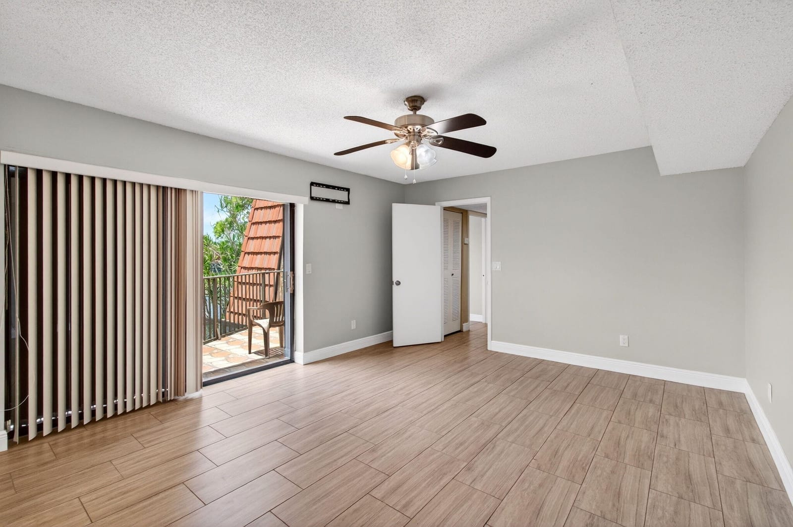 8377 Boca Rio Drive, Boca Raton, FL 33433 photo 23
