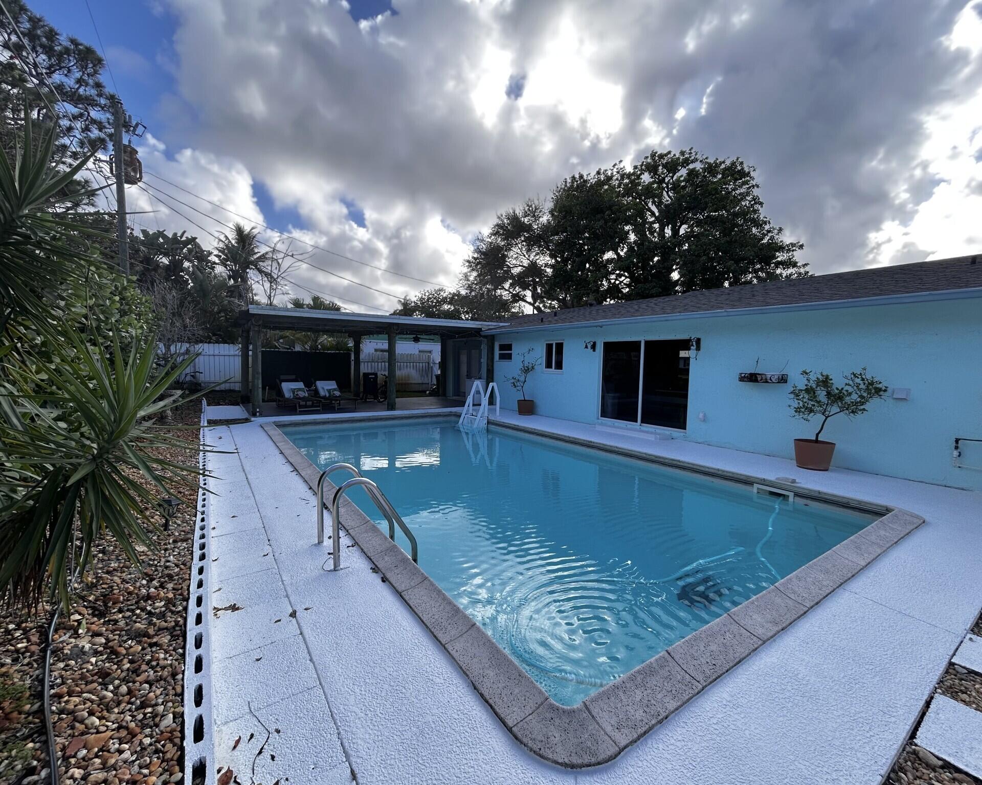 1301 SE Sandpiper Lane, Stuart, FL 34996, Stuart