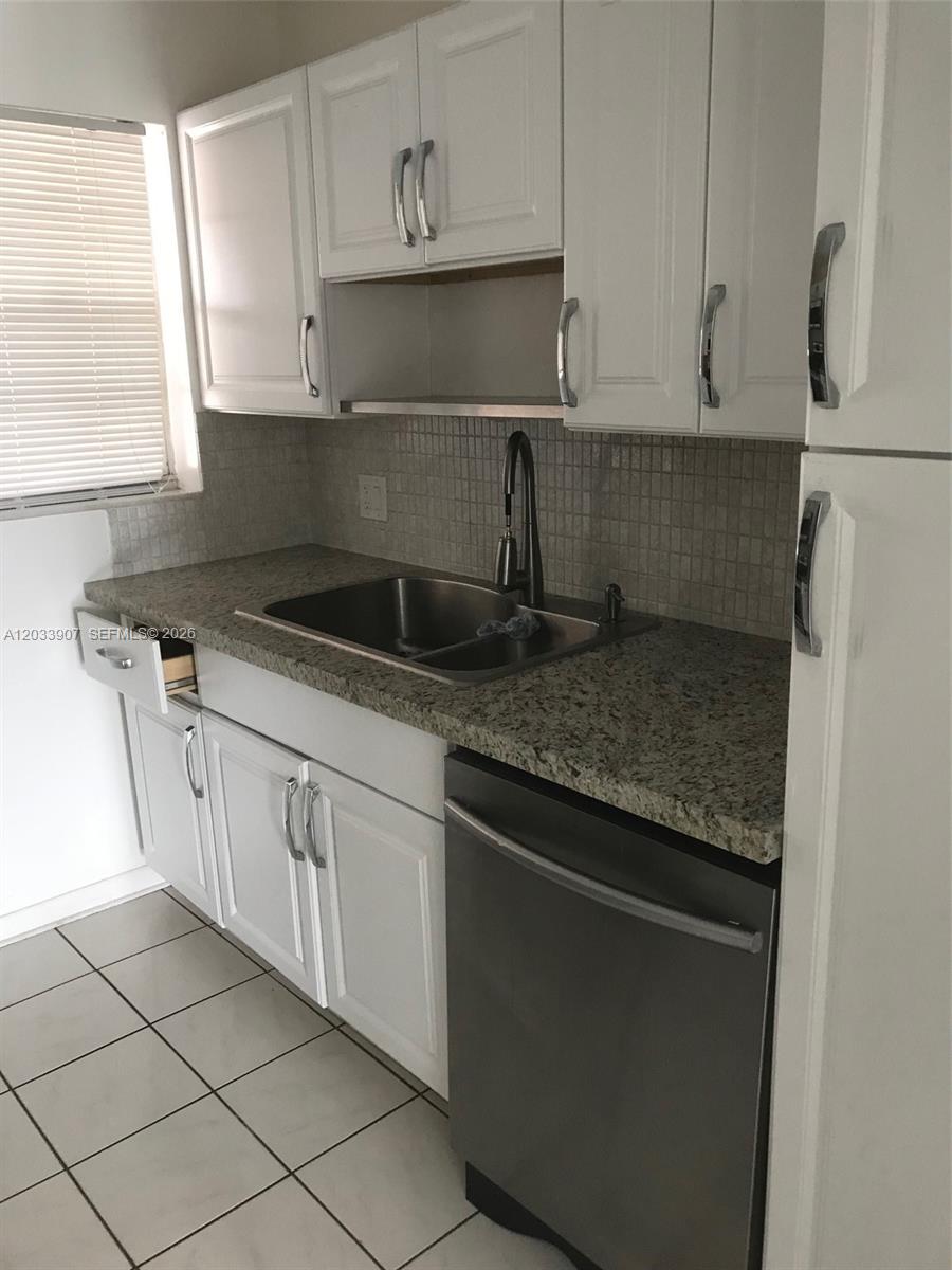 2495 SW 82nd Avenue 304, Davie, FL 33324, Davie