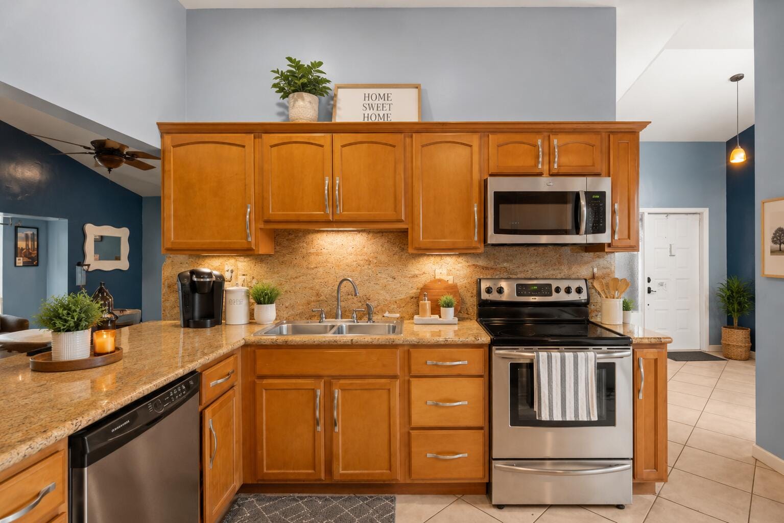 8634 Bridle Path Court 1 — photo 7