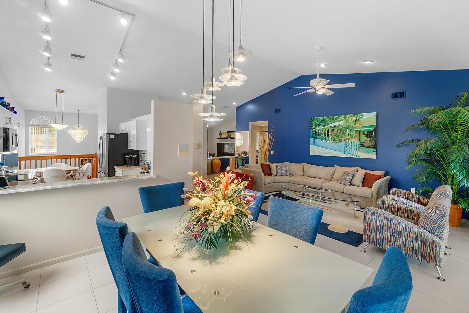 9829 Seacrest Circle 202 — photo 5