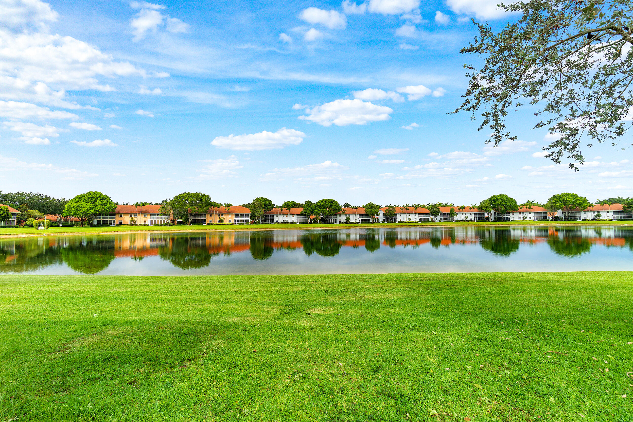 9829 Seacrest Circle 202, Boynton Beach, FL 33437, Boynton Beach