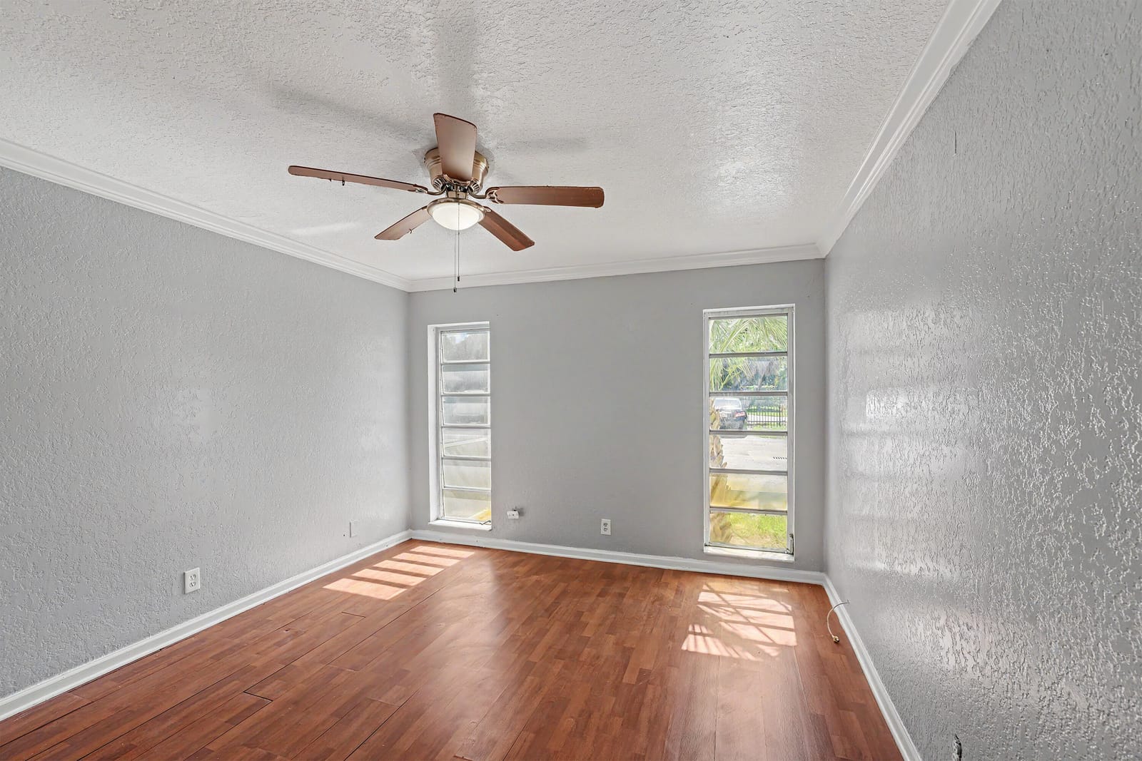 4848 NW 24th 105 — photo 11