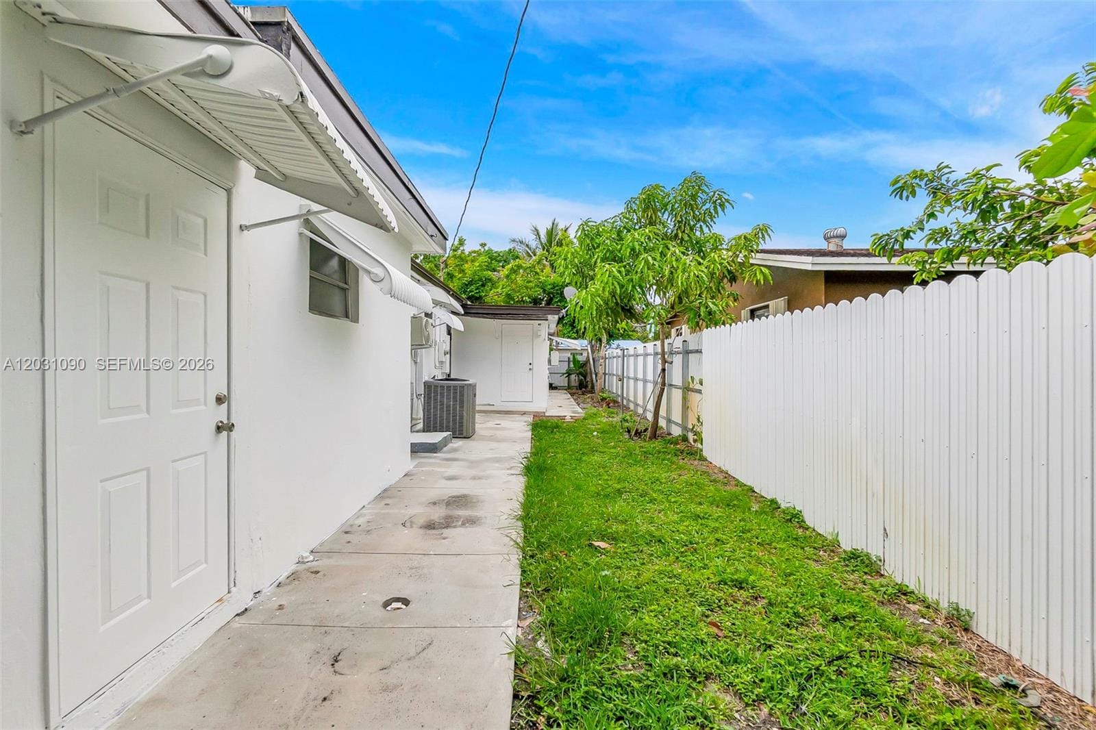 6101 SW 24th Street 2 — photo 11
