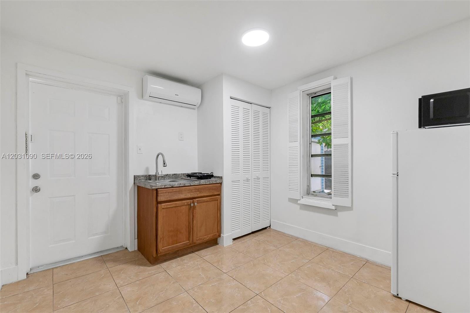 6101 SW 24th Street 2 — photo 3