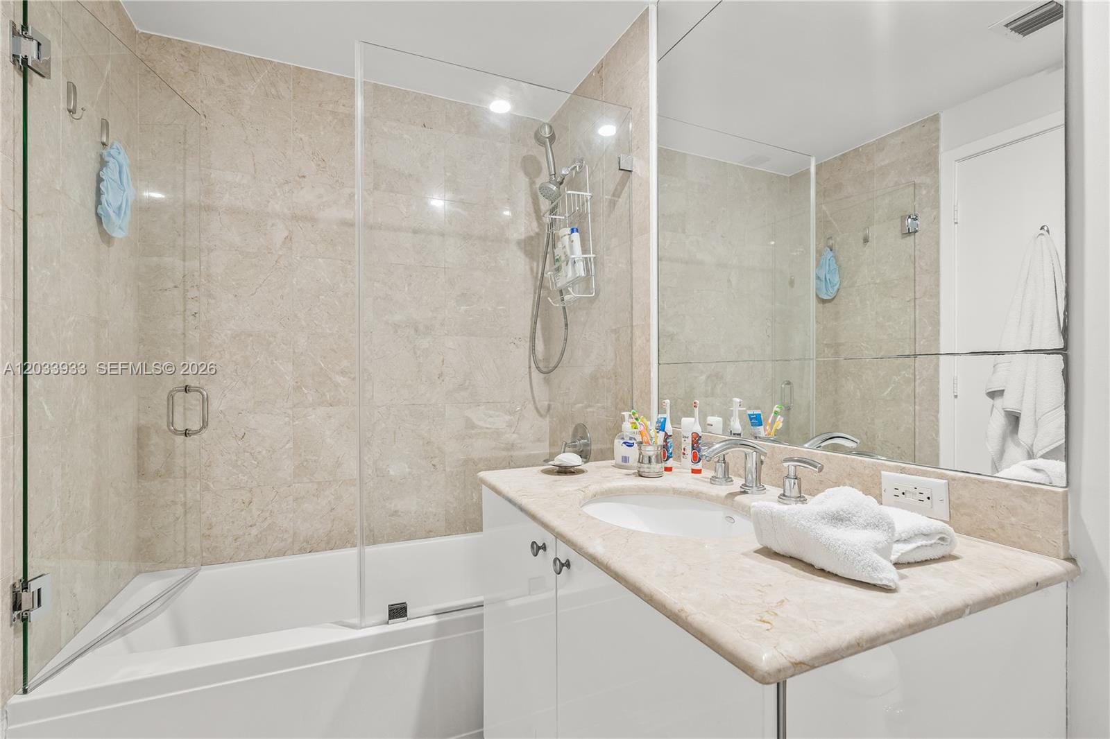 901 Brickell Key Boulevard 2206, Miami, FL 33131 photo 20