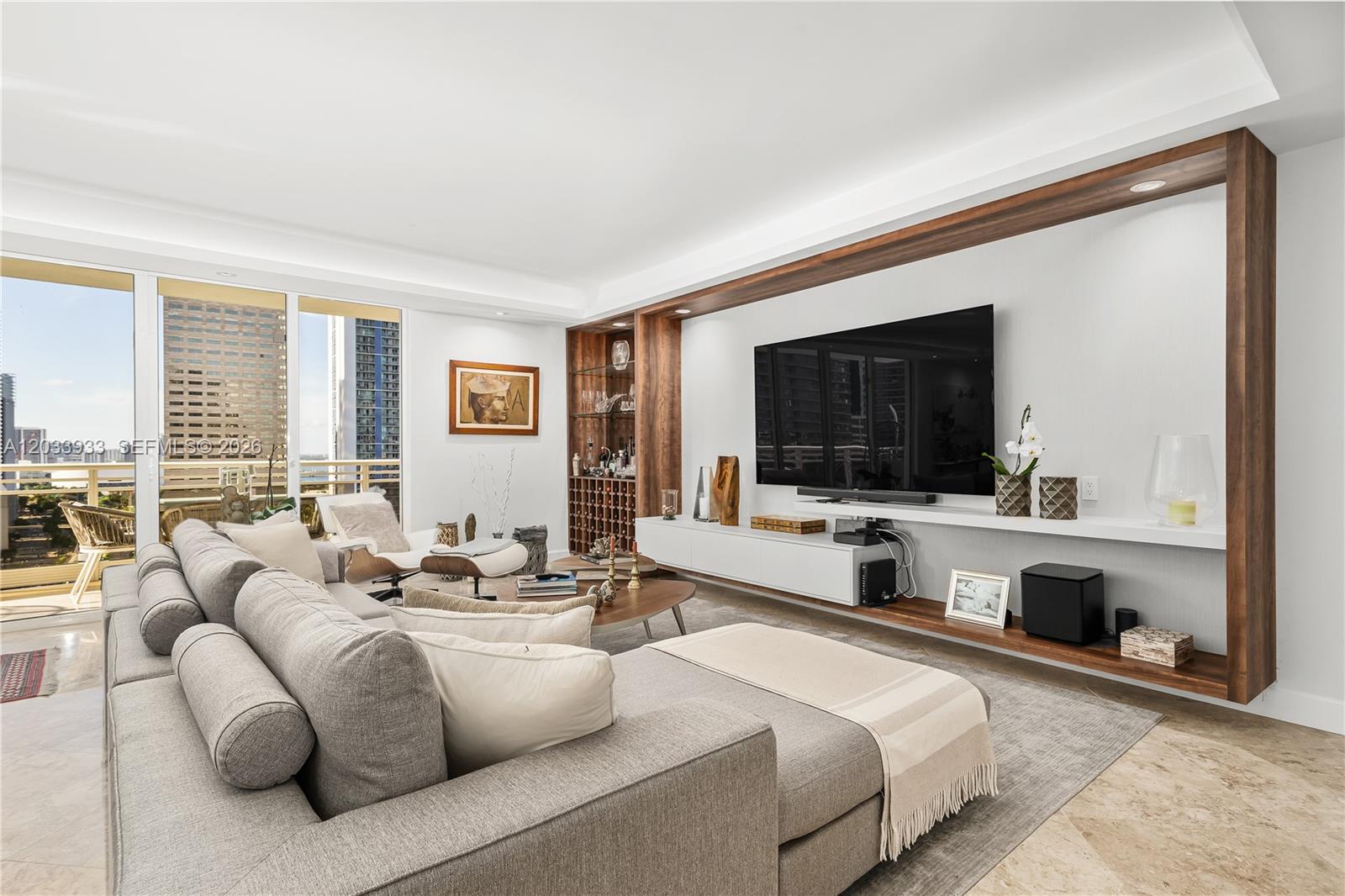 901 Brickell Key Boulevard 2206, Miami, FL 33131, Miami
